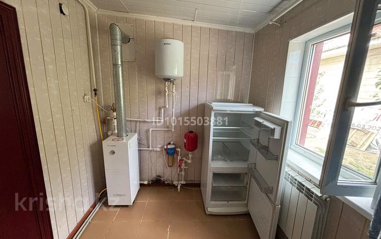 Жеке үй · 2 бөлме · 53 м² · 3 жүзд., Сарықамыс ш/а., Малика габдулина 17 — Отбасы маркет мкрГаухартас, бағасы: 120 000 ₸ в Атырау, мкр Сарыкамыс — фото 2