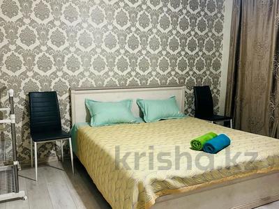 1-бөлмелі пәтер · 50 м² · 5/10 қабат, мкр Аксай-5 25 — Жубанова Момышулы, бағасы: 15 000 ₸ в Алматы, Ауэзовский р-н