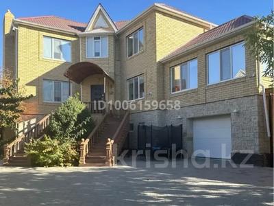 Отдельный дом · 8 комнат · 365 м² · 10 сот., мкр Ак Шагала, Мухит Калимова 7 за 162 млн 〒 в Атырау