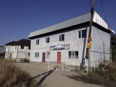 Жеке үй · 7 бөлме · 210 м² · 8 жүзд., Момышулы 118, бағасы: 45 млн ₸ в Кызыл ту-4