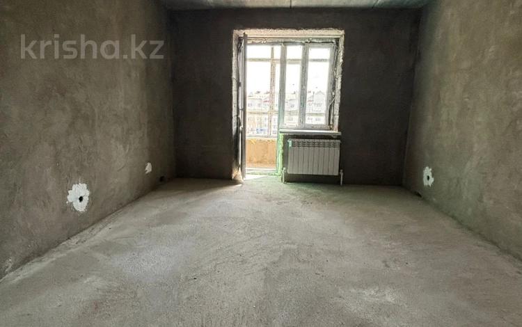 2-бөлмелі пәтер · 60.3 м² · 5/9 қабат, Алтын орда ш/а. 15е, бағасы: 20.5 млн ₸ в Актобе, мкр. Алтын орда — фото 5