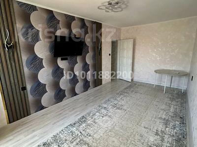 2-бөлмелі пәтер · 52 м² · 3/5 қабат, Сулейменова 58 — ЖдВогзал Маки маки, бағасы: 140 000 ₸ в 