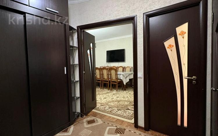 3-комнатная квартира · 70 м² · 4/4 этаж, казыбек би 106 за 30 млн ₸ в Таразе — фото 2