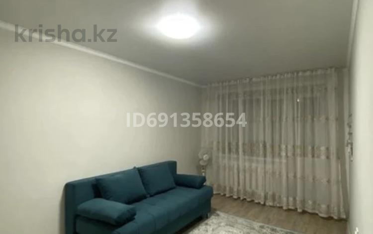 1-комнатная квартира, 29 м², 3/5 этаж, Астана — Ауэзова за 7.6 млн 〒 в Аксу — фото 2