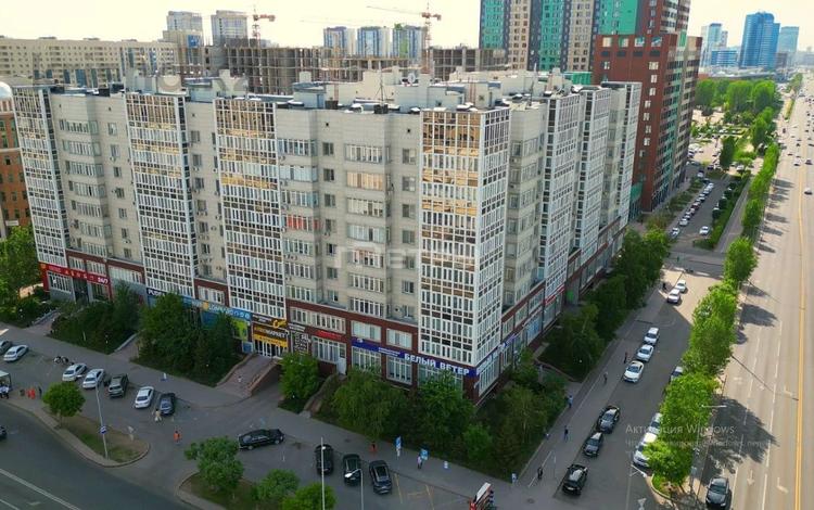 2-комнатная квартира · 79.6 м² · 5/9 этаж, Достык 10 — Сауран за 40 млн ₸ в Астане, Есильский р-н — фото 2