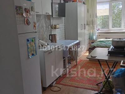 1-бөлмелі пәтер · 17.7 м² · 5/5 қабат, Крестьянская 3 512 — 1000 мелочей, бағасы: 8 млн ₸ в Семее