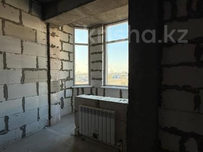 4-бөлмелі пәтер · 174 м² · 2/5 қабат, Абулхайр-хана 56/6, бағасы: 57 млн ₸ в Атырау