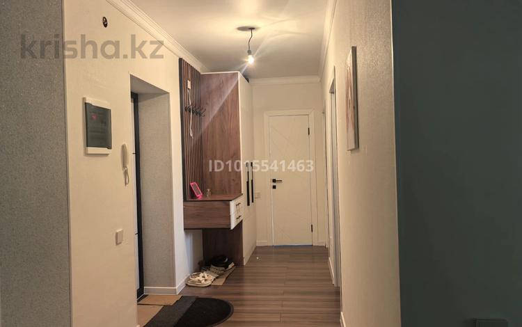 2-бөлмелі пәтер · 68 м² · 3/5 қабат, Алтын орда ш/а., бағасы: 230 000 ₸ в Актобе, мкр. Алтын орда — фото 2