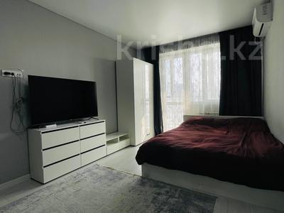 1-бөлмелі пәтер · 37 м² · 9/10 қабат, Толе би 285/8 к2 — Толе Би- Утеген батыра, бағасы: 15 000 ₸ в Алматы, Ауэзовский р-н