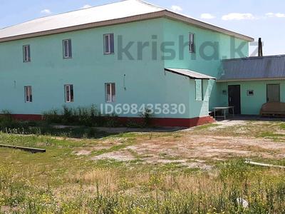 Продажа домов и дачи в Акмолинской обл.: Отдельный дом · 20 комнат · 700 м² · 15 сот., Кенен Азербаев 7А за 65 млн 〒 Отдельный дом · 20 комнат · 700 м² · 15 сот., Кенен Азербаев 7А за 65 млн 〒 в Тайтобе