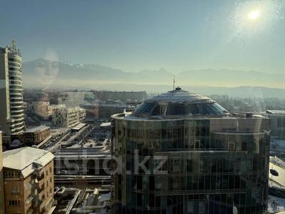 5-комнатная квартира · 320 м² · 12/12 этаж, Самал-2 58 за 300 млн ₸ в Алматы, Медеуский р-н