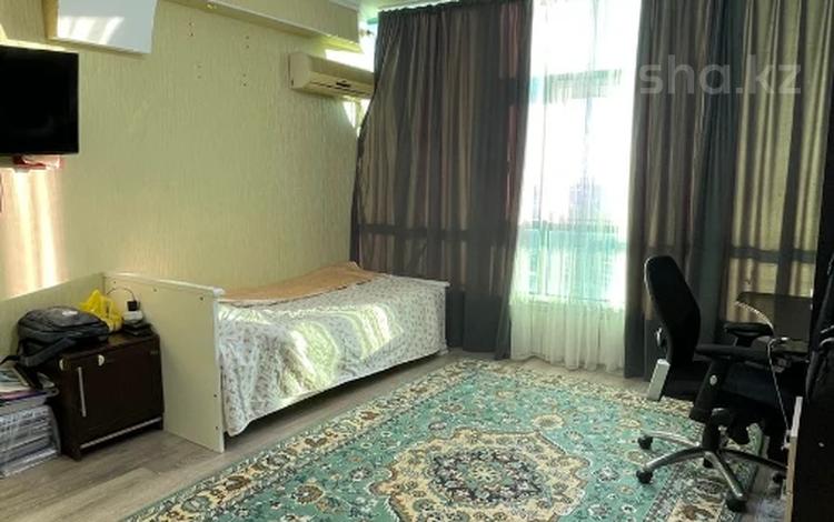2-бөлмелі пәтер · 68.4 м² · 23/25 қабат, мкр 11, бағасы: 20 млн ₸ в Актобе — фото 2
