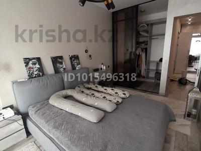 2 бөлме · 78 м² · 7/9 қабат, Самал-2 ш/а. 105, бағасы: 100 000 ₸ в Алматы, Медеуский р-н