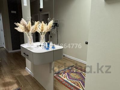 4-бөлмелі пәтер · 120 м² · 1/7 қабат, Мкр. 20А 21, бағасы: 58 млн ₸ в Актау, 18-й мкр 
