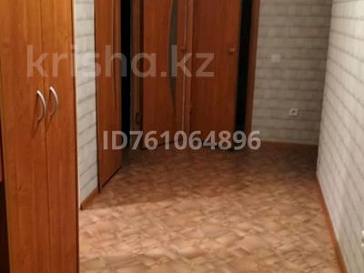 2-комнатная квартира · 62.5 м² · 4/5 этаж, Ленина 35 за 100 000 〒 в Аксу