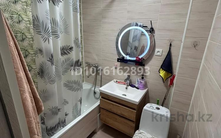1-комнатная квартира · 38 м² · 5/5 этаж, 8-й микрорайон 59 за 160 000 ₸ в Шымкенте, Туран р-н — фото 2