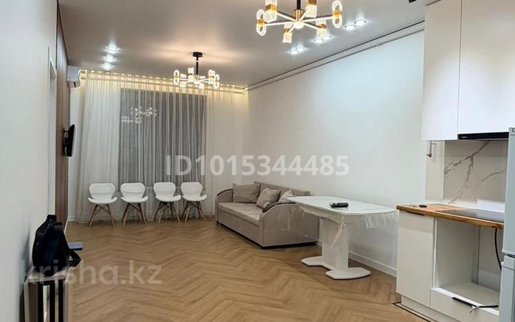 3-бөлмелі пәтер · 61 м² · 2/7 қабат, СТ Монтажник, Кошкарбаева 7, бағасы: 320 000 ₸ в  — фото 2