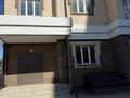 Еркін, кеңселер, дүкендер мен бутиктер, қоғамдық тамақтану орны, сұлулық салондары, медорталықтар мен дәріханалар, білім орталықтары, ойын-сауық · 211 м², бағасы: 126.6 млн ₸ в Караганде, Казыбек би р-н — фото 2