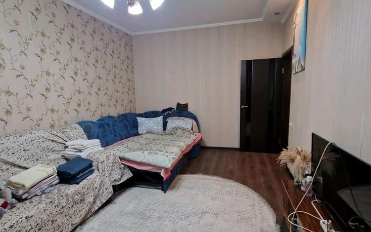 1-бөлмелі пәтер · 37 м² · 9/9 қабат, Ақсай-4 ш/а. 23 — Жубанова, бағасы: 26.5 млн ₸ в Алматы, Ауэзовский р-н — фото 4