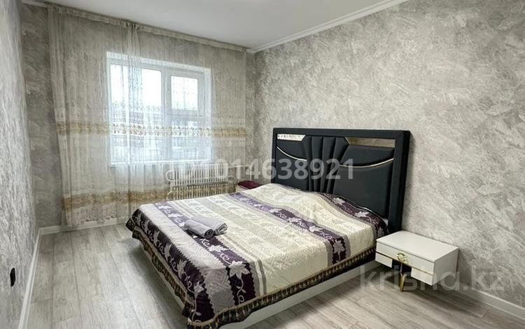 3-комнатная квартира · 78 м² · 5/5 этаж, 29-й мкр 7 за 12 000 ₸ в Актау — фото 2