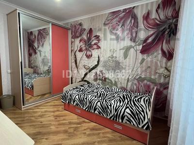 Жеке үй · 7 бөлме · 300 м² · 10.5 сот., Торайгырова 12, бағасы: 75 млн ₸ в Усть-Каменогорске, Меновное