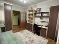 Жеке үй · 7 бөлме · 300 м² · 10.5 сот., Торайгырова 12, бағасы: 75 млн ₸ в Усть-Каменогорске, Меновное — фото 11