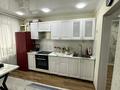 3-комнатная квартира · 100 м² · 2/3 этаж, Абая 49а 3 за 38 млн ₸ в Жезказгане — фото 12