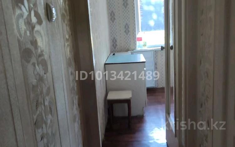 1-комнатная квартира · 35.5 м² · 4/5 этаж, мкр Салтанат 8 — Находиться возле 2 поликлиники рядом школа садик.. за 70 000 ₸ в Таразе — фото 2
