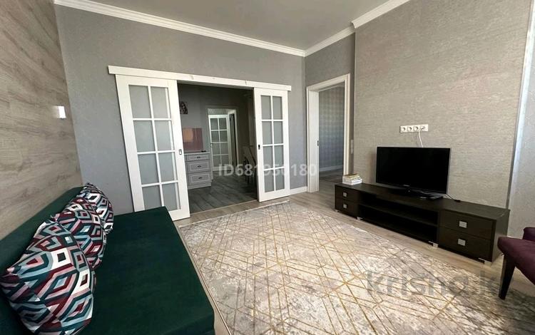 3-комнатная квартира · 68 м² · 12/20 этаж, Туркестан 10 за 300 000 ₸ в Астане, Есильский р-н — фото 18