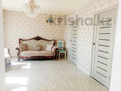 Жеке үй · 4 бөлме · 90 м² · 10 жүзд., Интернациональная 36, бағасы: 14 млн ₸ в Акколе