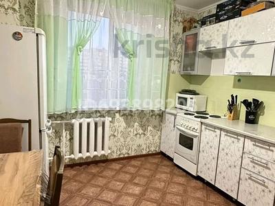 1-комнатная квартира, 32 м², 3/10 этаж помесячно, Ткачёва — Усолка за 95 000 〒 в Павлодаре