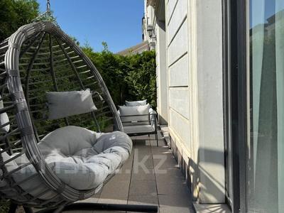 6-комнатная квартира · 434 м² · 1/3 этаж, Аскарова 55/1 к1 за 1.2 млрд 〒 в Алматы, Бостандыкский р-н