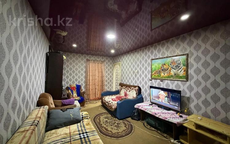 2-комнатная квартира · 45.1 м² · 5/5 этаж, 7 микрорайон за 7 млн ₸ в Темиртау — фото 2