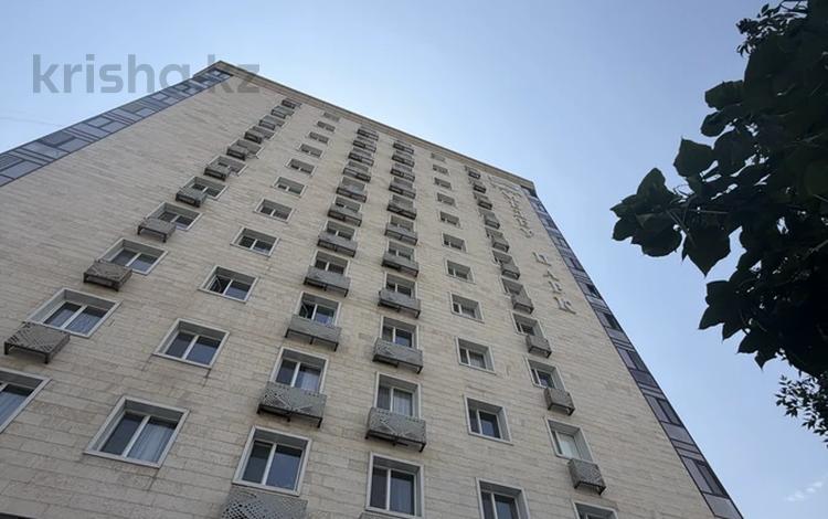 Кеңселер, медорталықтар мен дәріханалар, кабинеттер және жұмыс орындары · 127 м², бағасы: 1.2 млн ₸ в Алматы, Медеуский р-н — фото 2