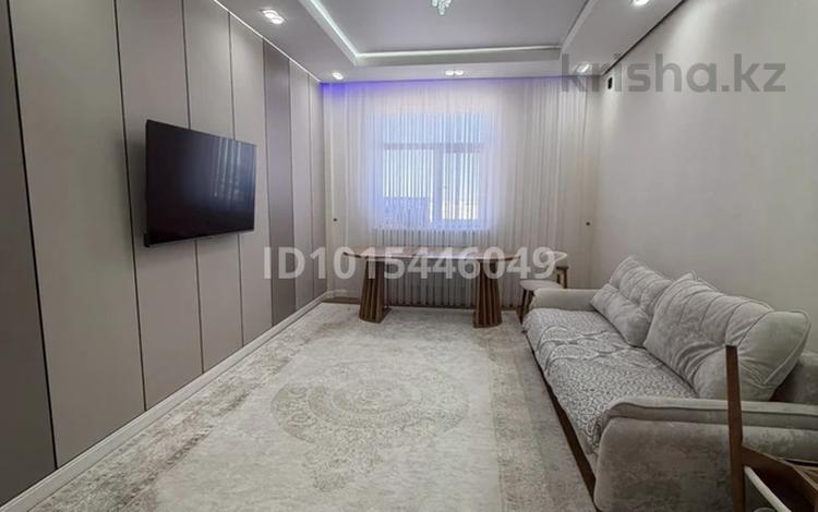 3-комнатная квартира · 115 м² · 13/16 этаж, 19-й мкр, 19 мкрн 5 за 53 млн ₸ в Актау — фото 2