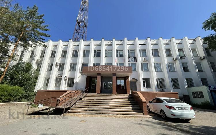 Офисы • 230 м² за 700 000 〒 в Павлодаре — фото 6
