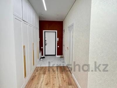 3-комнатная квартира · 120 м² · 4/9 этаж, Молдагулова за 61.2 млн ₸ в Актобе