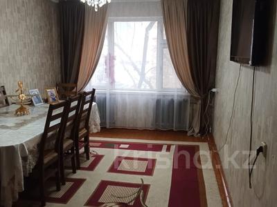 Продажа квартир в Шымкенте: 2-комнатная квартира · 50.2 м² · 2/5 этаж, 16-й микрорайон, 16-й микрорайон 54 за 22 млн 〒 2-комнатная квартира · 50.2 м² · 2/5 этаж, 16-й микрорайон, 16-й микрорайон 54 за 22 млн 〒 в Шымкенте, Аль-Фарабийский р-н