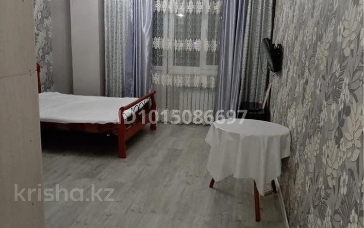 1-бөлмелі пәтер · 33 м² · 3/22 қабат, Чингиз Айтматов 34/1, бағасы: 22 млн ₸ в Астане, Нура р-н — фото 2