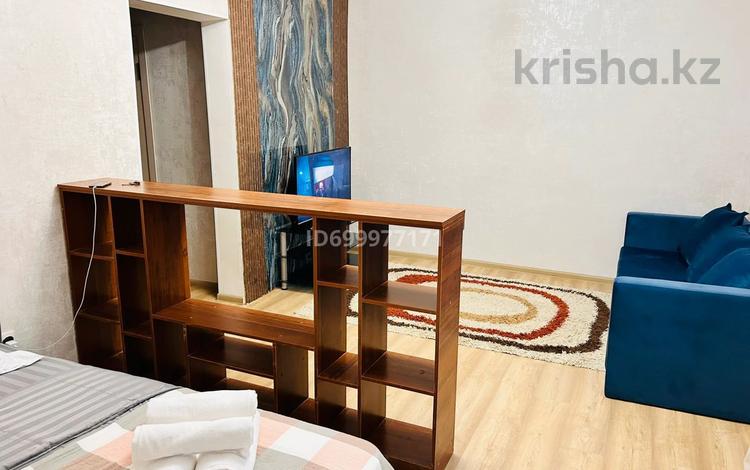 1-бөлмелі пәтер · 50 м² · 2/5 қабат, 15-ш/а. 3, бағасы: 15.5 млн ₸ в Актау, 15-й мкр — фото 2