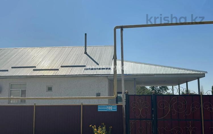Отдельный дом · 4 комнаты · 100 м² · 15 сот., Село Конаева улица Аблайхана 189 за 25 млн ₸ в Шу — фото 2