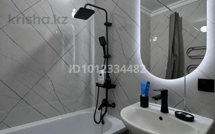 1-комнатная квартира · 33 м² · 10/10 этаж, ул. Шугаева 159 за 15 000 ₸ в Семее, Красный Кордон — фото 2