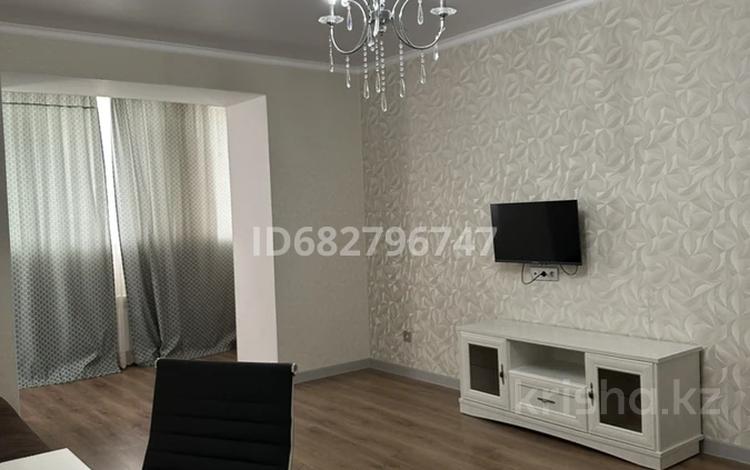 2-бөлмелі пәтер · 84 м² · 4/10 қабат, Алтын орда ш/а., Мкр. Батыс-2 19 д — Анвара нового, бағасы: 210 000 ₸ в Актобе, мкр. Алтын орда — фото 14