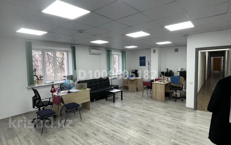 Офисы · 42 м² за 294 000 〒 в Алматы, Бостандыкский р-н — фото 2