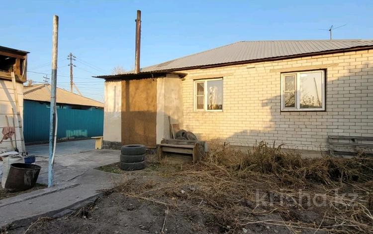 Отдельный дом · 3 комнаты · 70 м² · 3 сот., Некрасова за 26.5 млн ₸ в Семее — фото 2