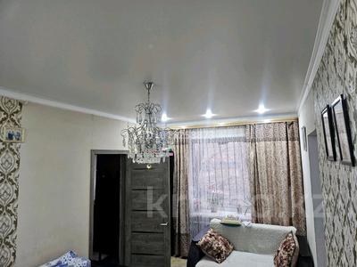 2-бөлмелі пәтер · 40 м², мкр Михайловка , Седова — Районе 4 Родома, бағасы: 13 млн ₸ в Караганде, Казыбек би р-н
