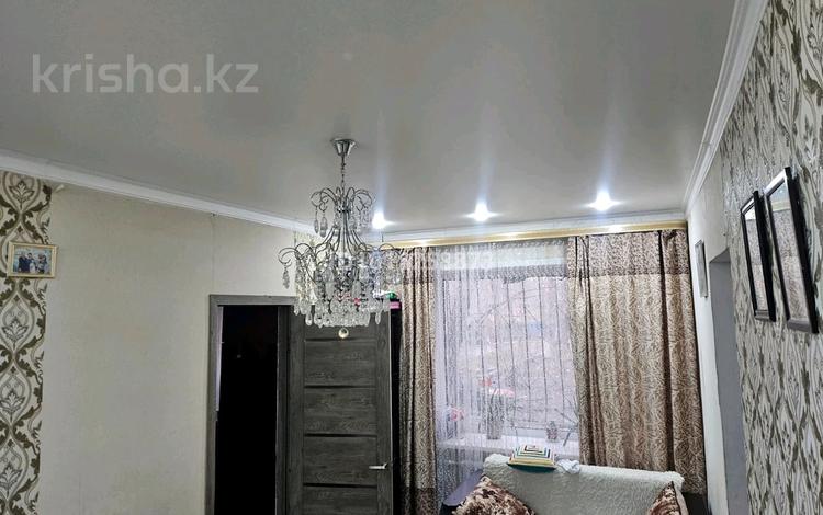 2-бөлмелі пәтер · 40 м², мкр Михайловка , Седова — Районе 4 Родома, бағасы: 13 млн ₸ в Караганде, Казыбек би р-н — фото 2