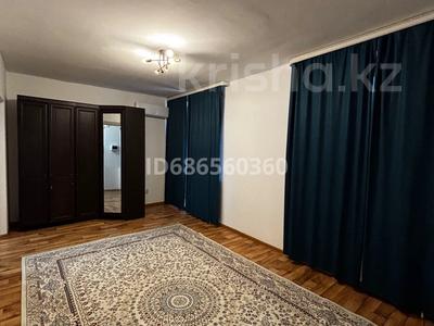 1-комнатная квартира · 50 м² · 9/9 этаж, Самал 94 за 120 000 ₸ в Уральске