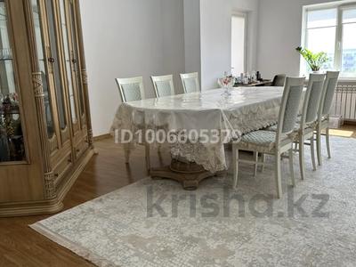 4-комнатная квартира · 160 м² · 5/6 этаж, Муратбаева 1 — Скаткова Бахадур за 40 000 〒 в 