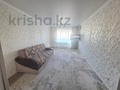 3-бөлмелі пәтер · 80 м² · 4/9 қабат, Алтын орда ш/а. 10 — Мангилик Ел, бағасы: 33 млн ₸ в Актобе, мкр. Алтын орда